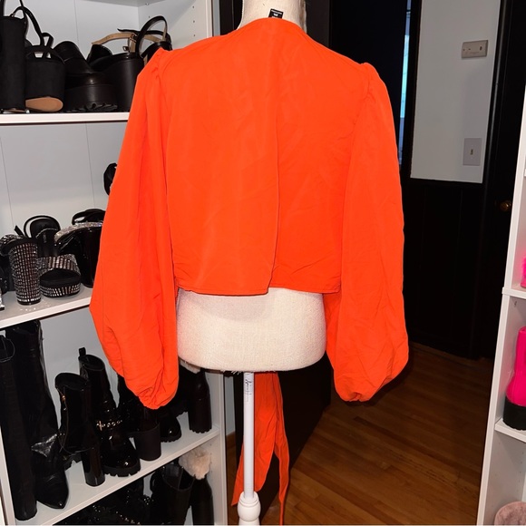 DONATED Lathern Sleeve Knot Front Crop - XXL - Orange - Picture 8 of 8